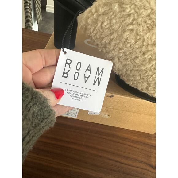 NIB Roam Fuzzy Tower Heels Size 41(11) - Picture 11 of 12